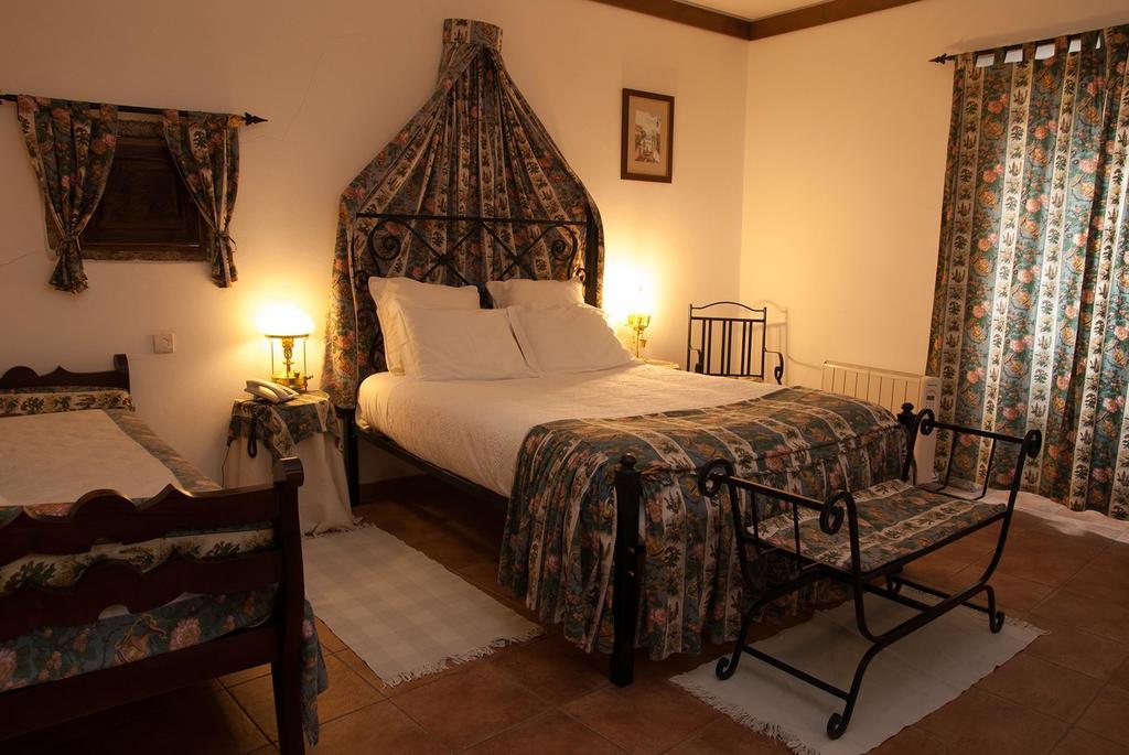 Bed and Breakfast Casa Do Redondo Rabaçal Exterior foto